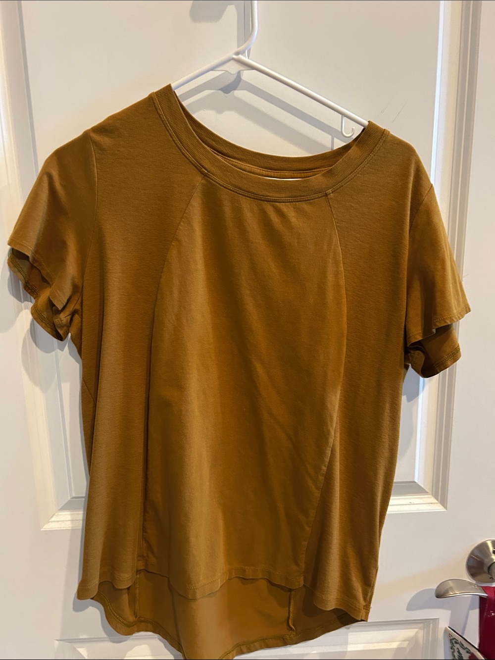Athleta Short Sleeve Scoop Neck Tee in Caramel